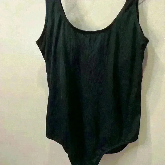 Catalina Other - Catalina Sz 16w black one piece bathing suit